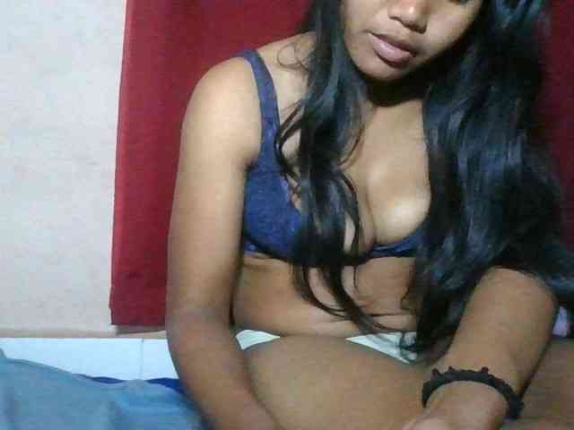 Keziah34 webcam