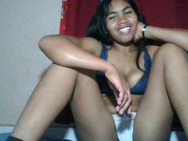 Keziah34 webcam