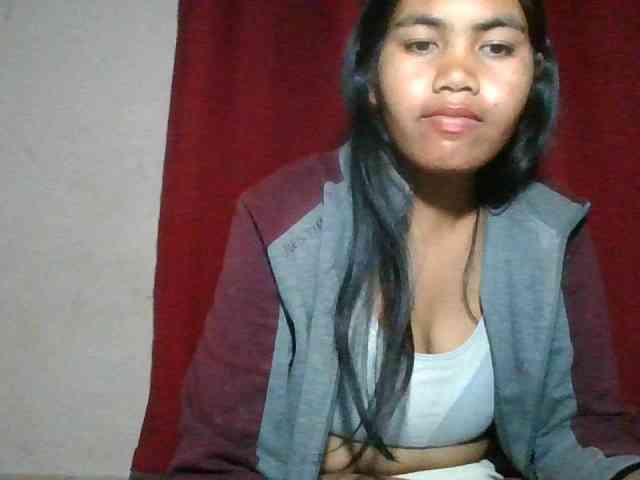 Keziah34 webcam