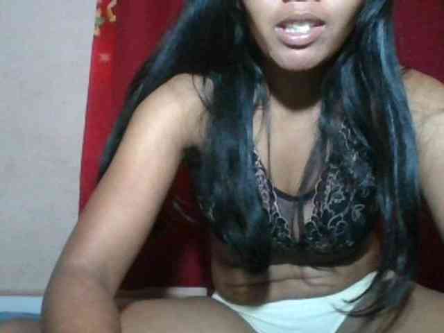 Keziah34 webcam