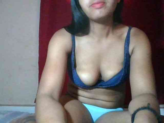 Keziah34 webcam