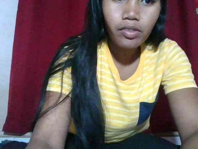 Keziah34 webcam