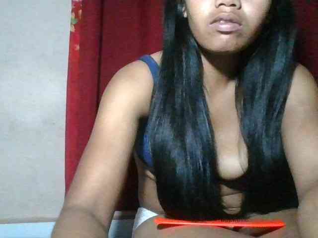 Keziah34 webcam