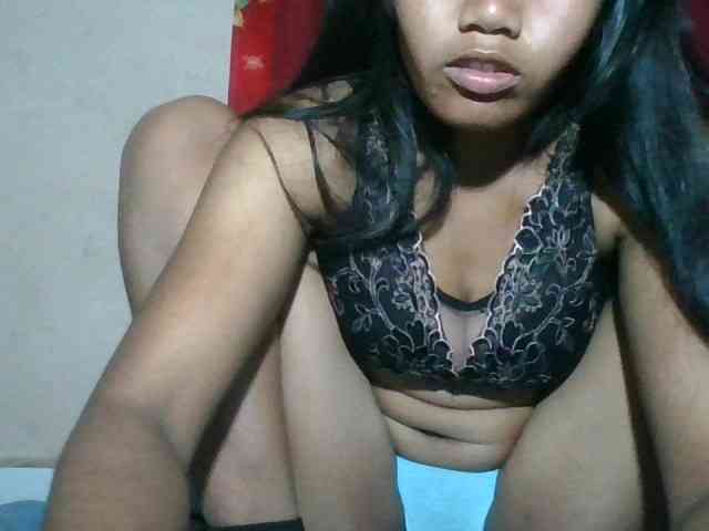 Keziah34 webcam