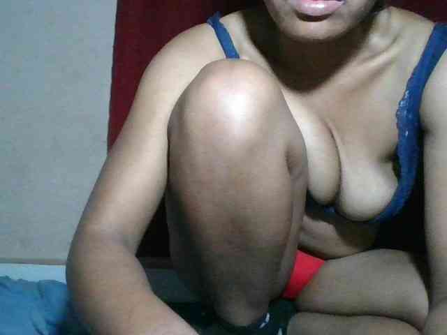 Keziah34 webcam