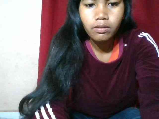 Keziah34 webcam
