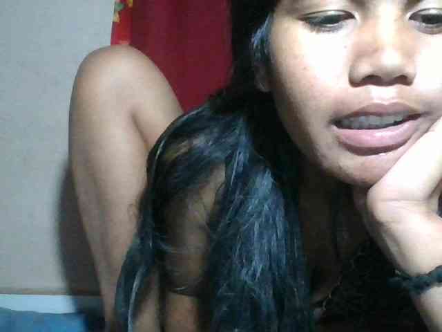 Keziah34 webcam