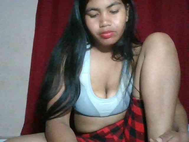 Keziah34 webcam