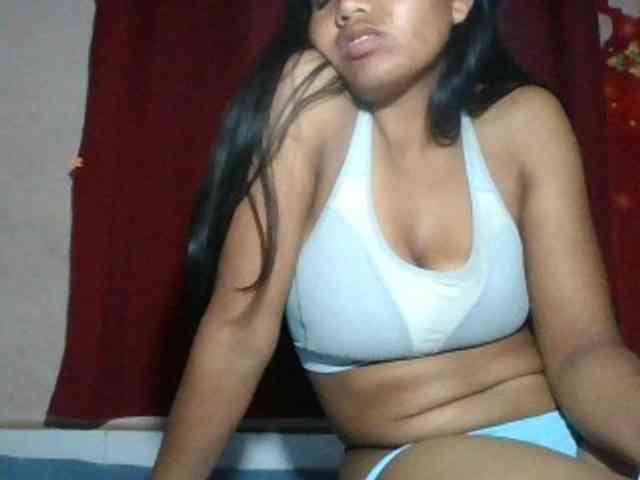 Keziah34 webcam