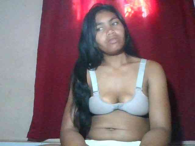 Keziah34 webcam