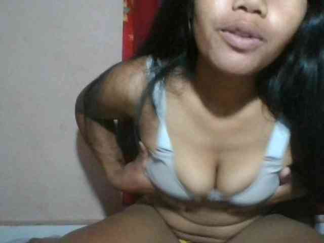 Keziah34 webcam