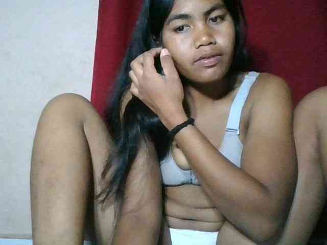 Keziah34 webcam