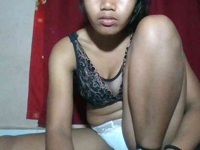 Keziah34 webcam
