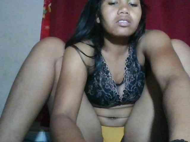 Keziah34 webcam