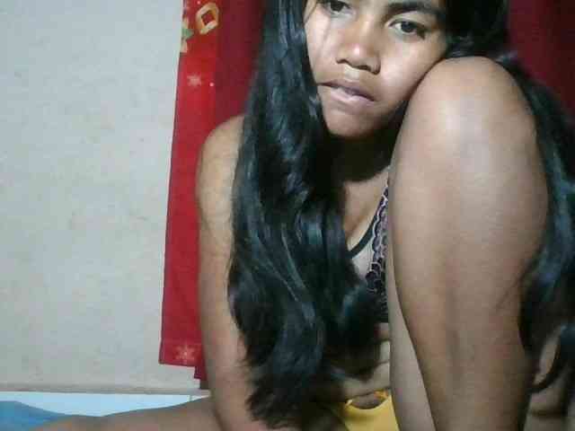 Keziah34 webcam