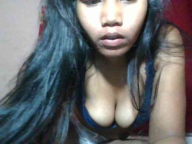 Keziah34 webcam