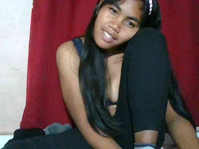 Keziah34 webcam