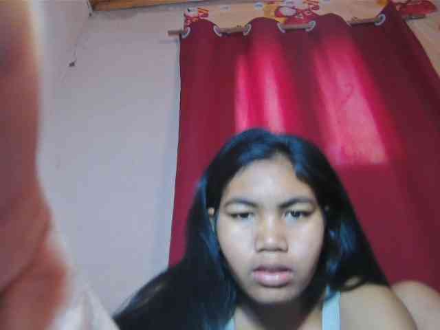 Keziah34 webcam
