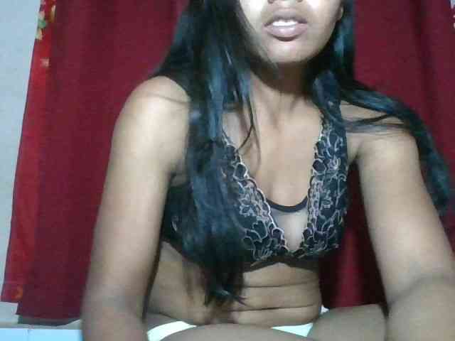 Keziah34 webcam