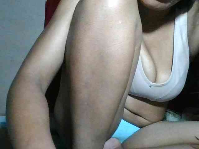 Keziah34 webcam