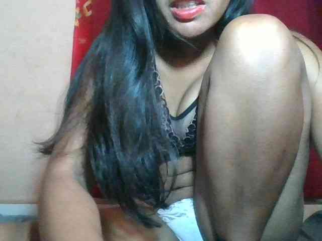 Keziah34 webcam