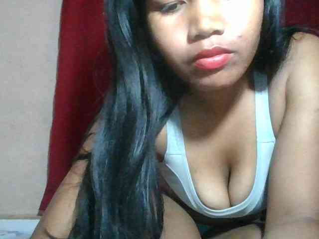 Keziah34 webcam