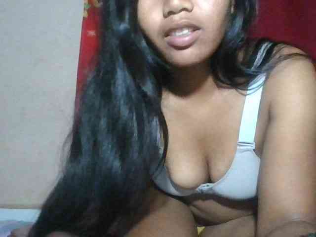 Keziah34 webcam
