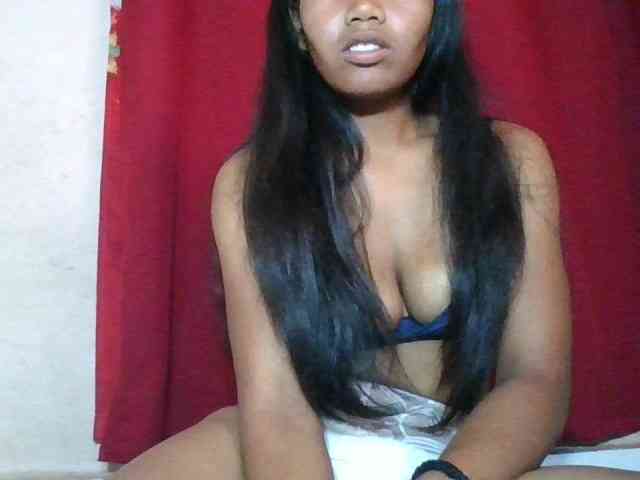 Keziah34 webcam