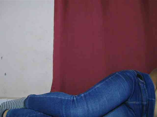 Keziah34 webcam
