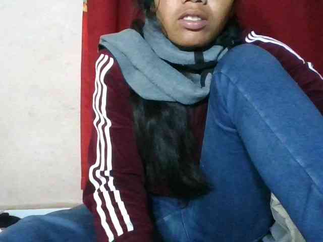 Keziah34 webcam