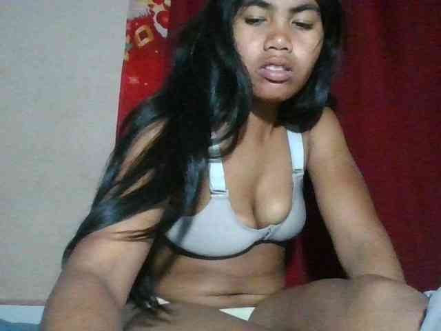 Keziah34 webcam