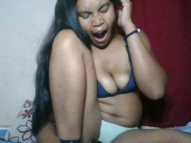 Keziah34 webcam