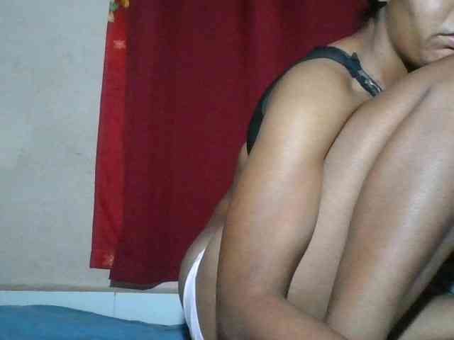 Keziah34 webcam