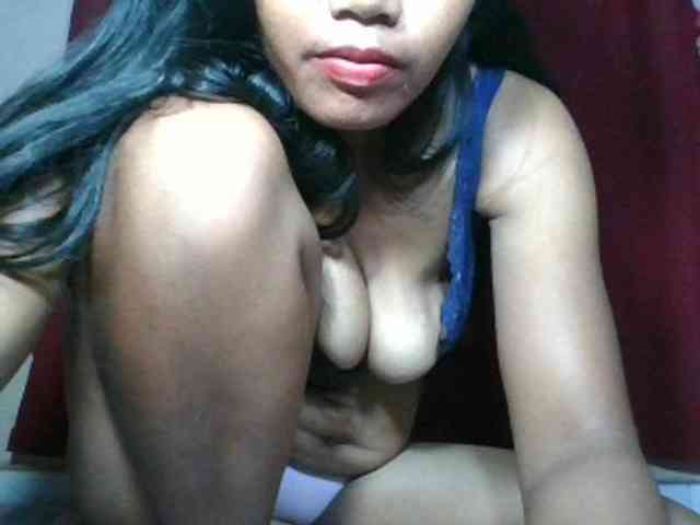 Keziah34 webcam