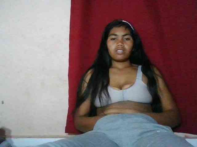 Keziah34 webcam