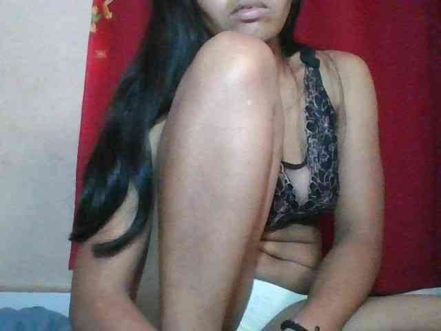 Keziah34 webcam