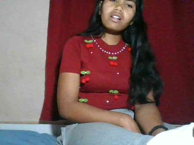 Keziah34 webcam