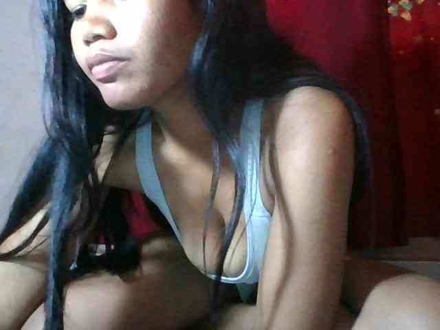 Keziah34 webcam