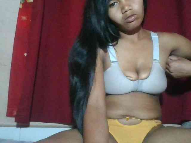 Keziah34 webcam