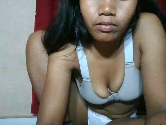 Keziah34 webcam