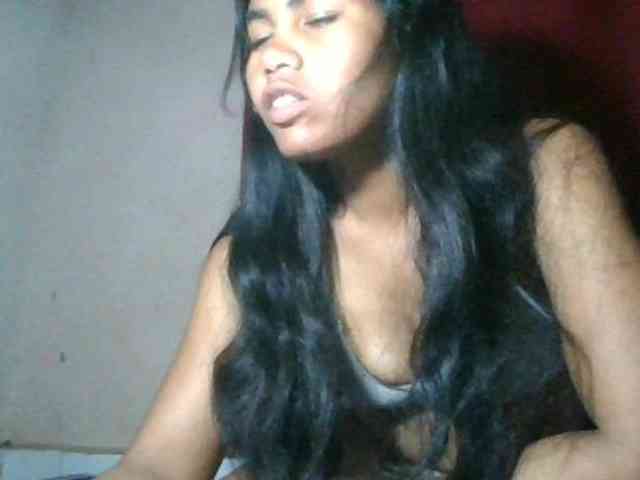 Keziah34 webcam