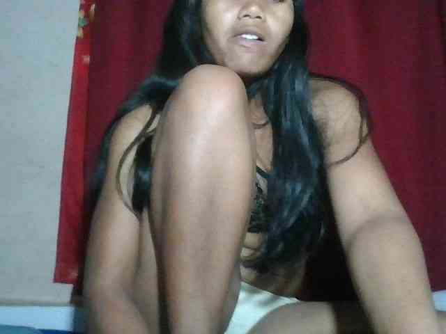 Keziah34 webcam