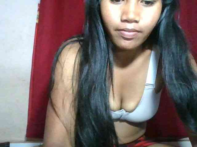 Keziah34 webcam