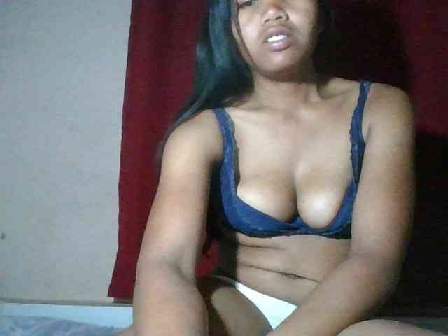 Keziah34 webcam