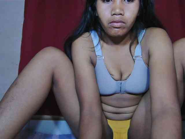 Keziah34 webcam