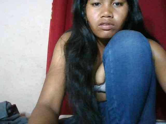 Keziah34 webcam