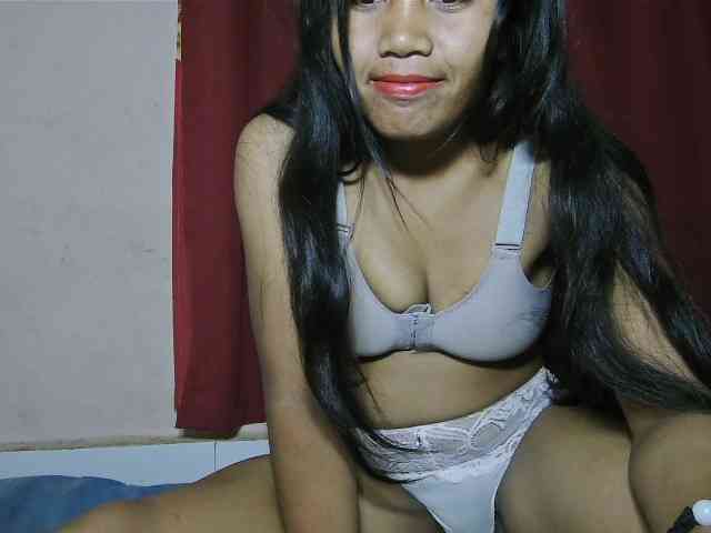 Keziah34 webcam