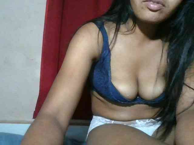 Keziah34 webcam