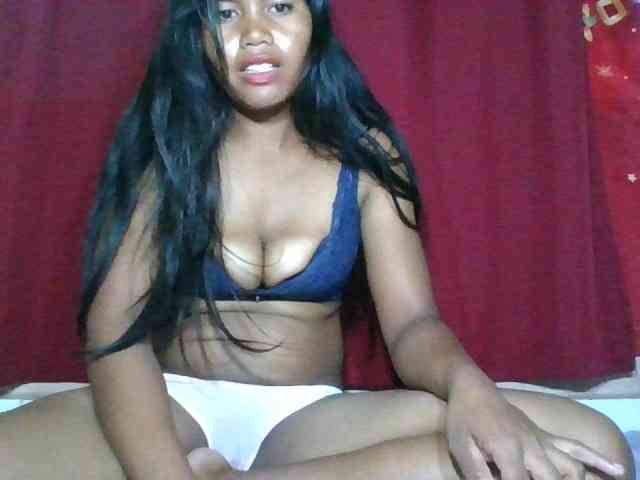Keziah34 webcam