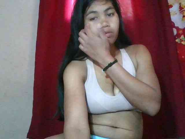 Keziah34 webcam